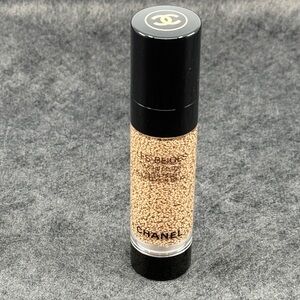 CHANEL Les Beiges Water-Fresh Complexion Touch - B20